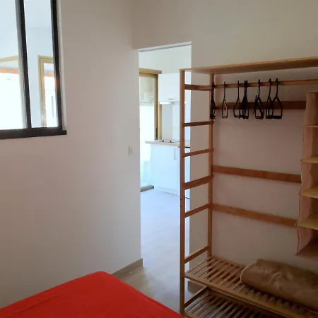 Διαμέρισμα Deux Pieces Climatise Avec Balcon Vieil Αντίμπ